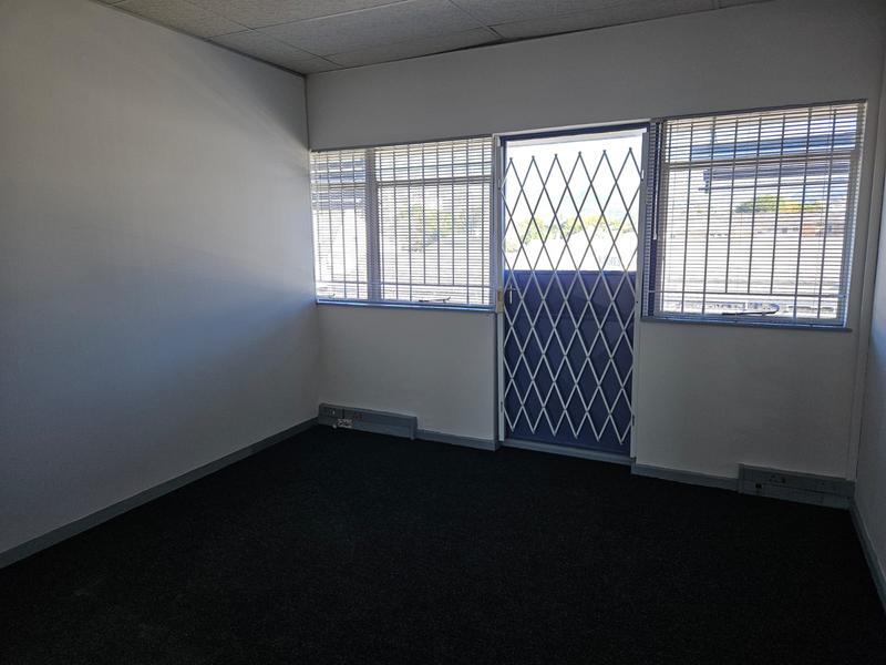 To Let commercial Property for Rent in Wynberg Western Cape